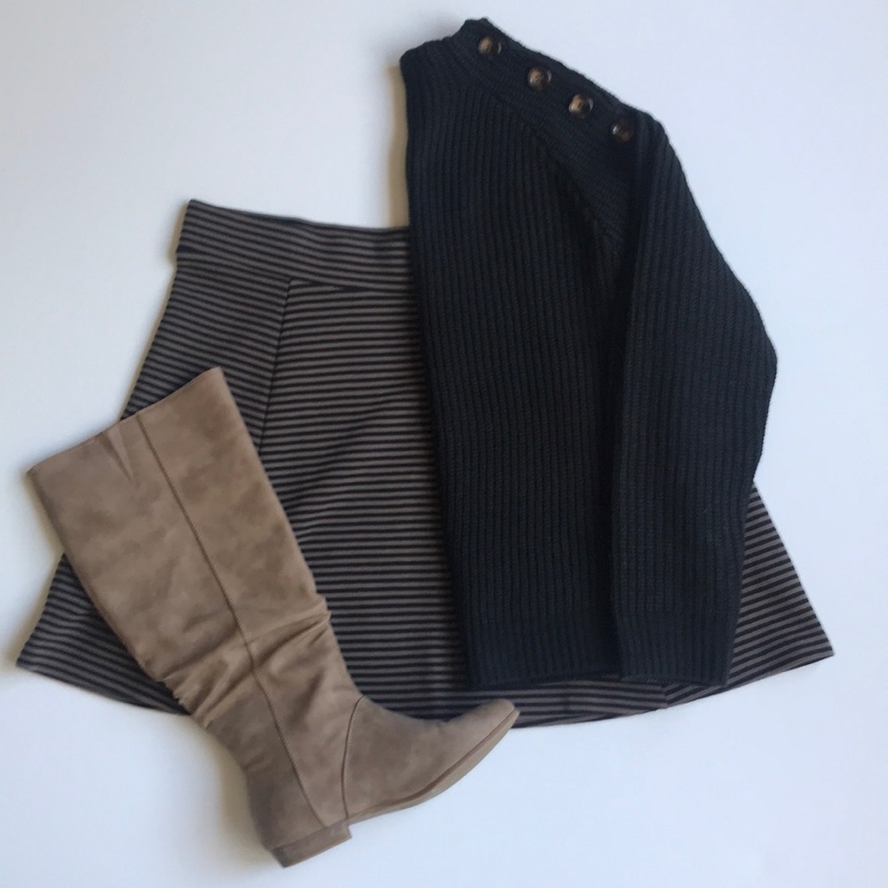 NWT• Banana Republic • A-line Skirt • Sz L